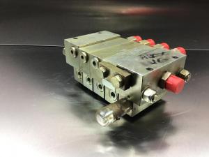 Liebherr Verteilerblock